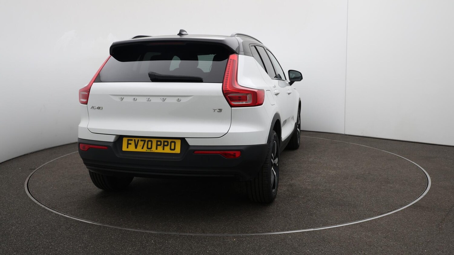 Used Volvo XC40 2020 for sale - 76269597: Photo 57