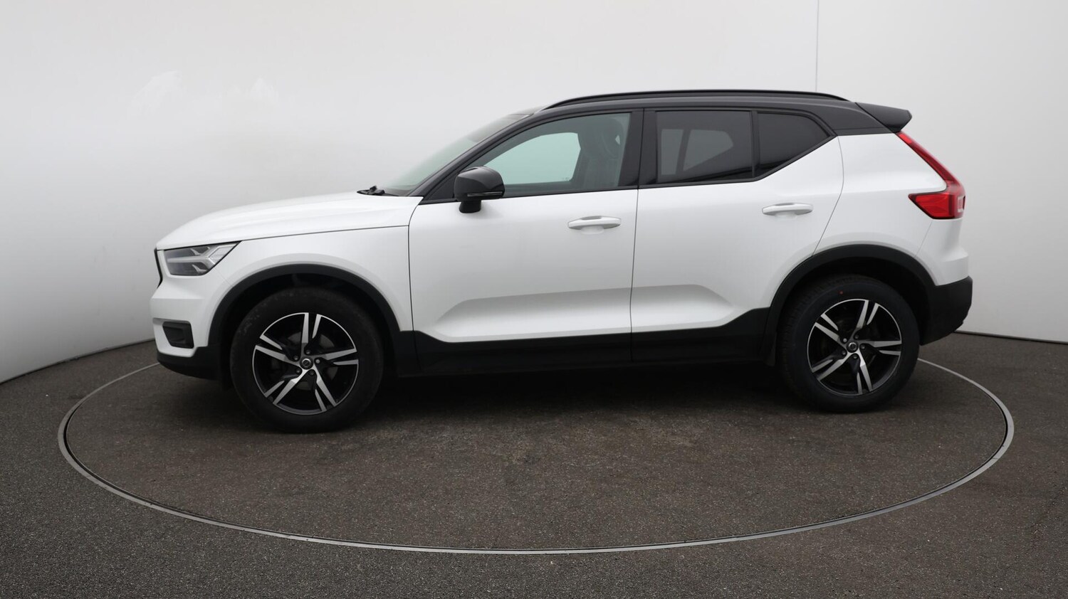 Used Volvo XC40 2020 for sale - 76269597: Photo 66