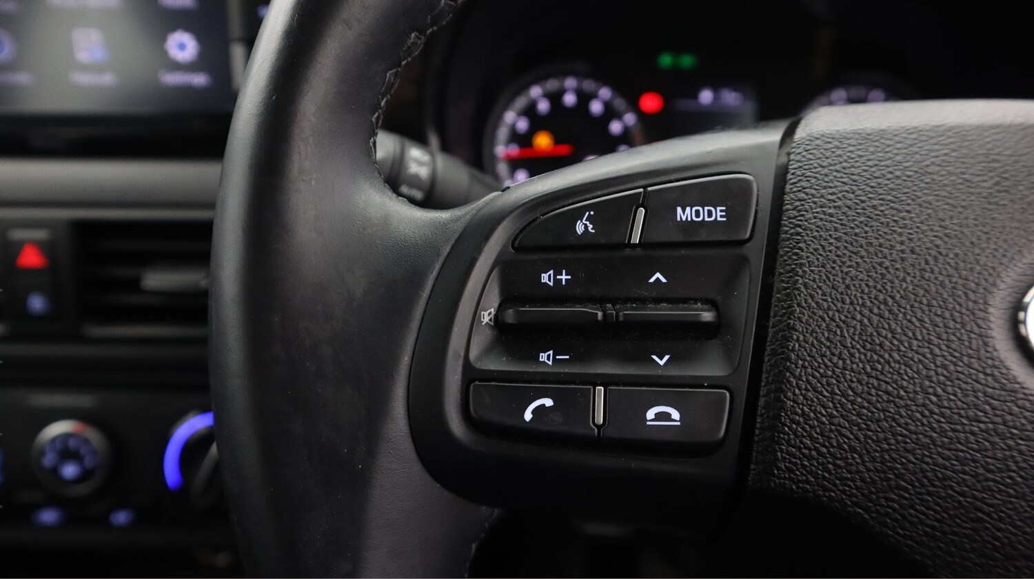 Used Hyundai i10 2023 for sale - 78080460: Photo 22