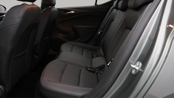 Used Vauxhall Astra 2019 for sale - 76042066: Photo 25