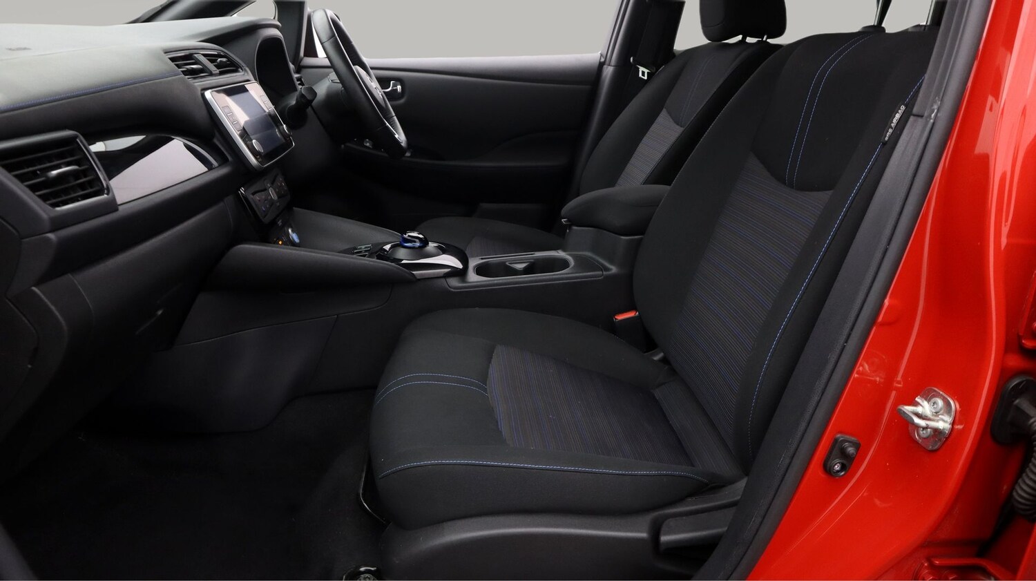 Used Nissan Leaf 2023 for sale - 77287415: Photo 14