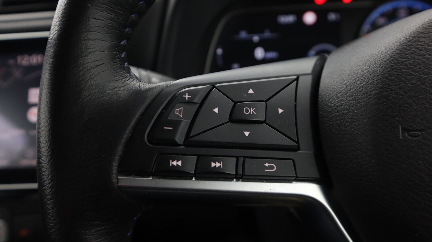 Used Nissan Leaf 2023 for sale - 77287415: Photo 21