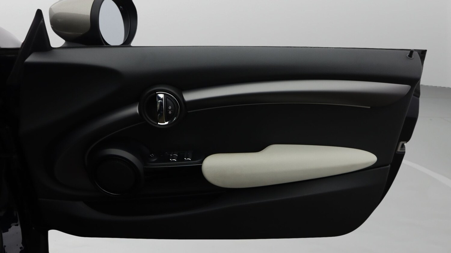 Used MINI Convertible 2021 for sale - 78199063: Photo 15