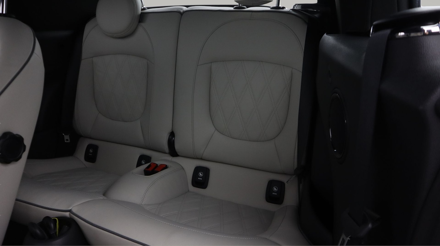 Used MINI Convertible 2021 for sale - 78199063: Photo 16