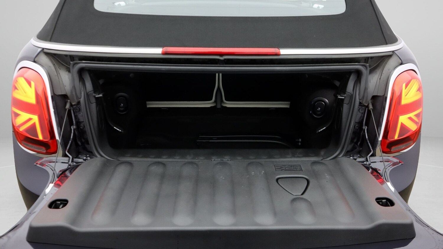 Used MINI Convertible 2021 for sale - 78199063: Photo 17