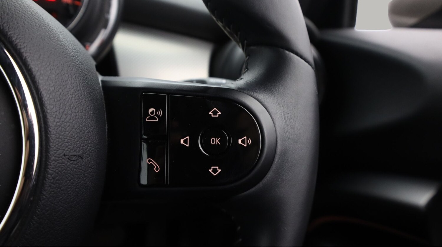 Used MINI Convertible 2021 for sale - 78199063: Photo 21