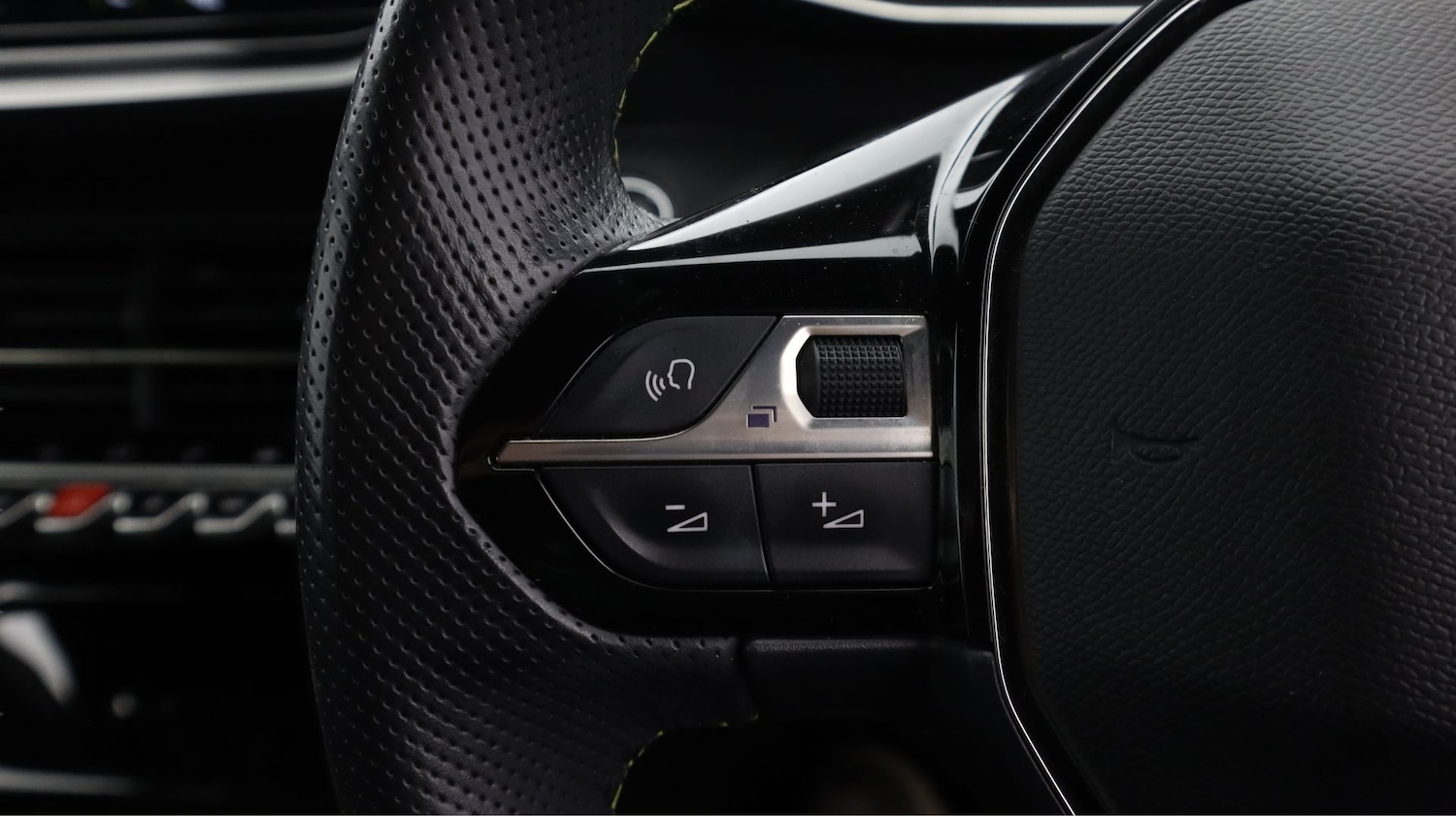 Used Peugeot 208 2022 for sale - 77718539: Photo 22