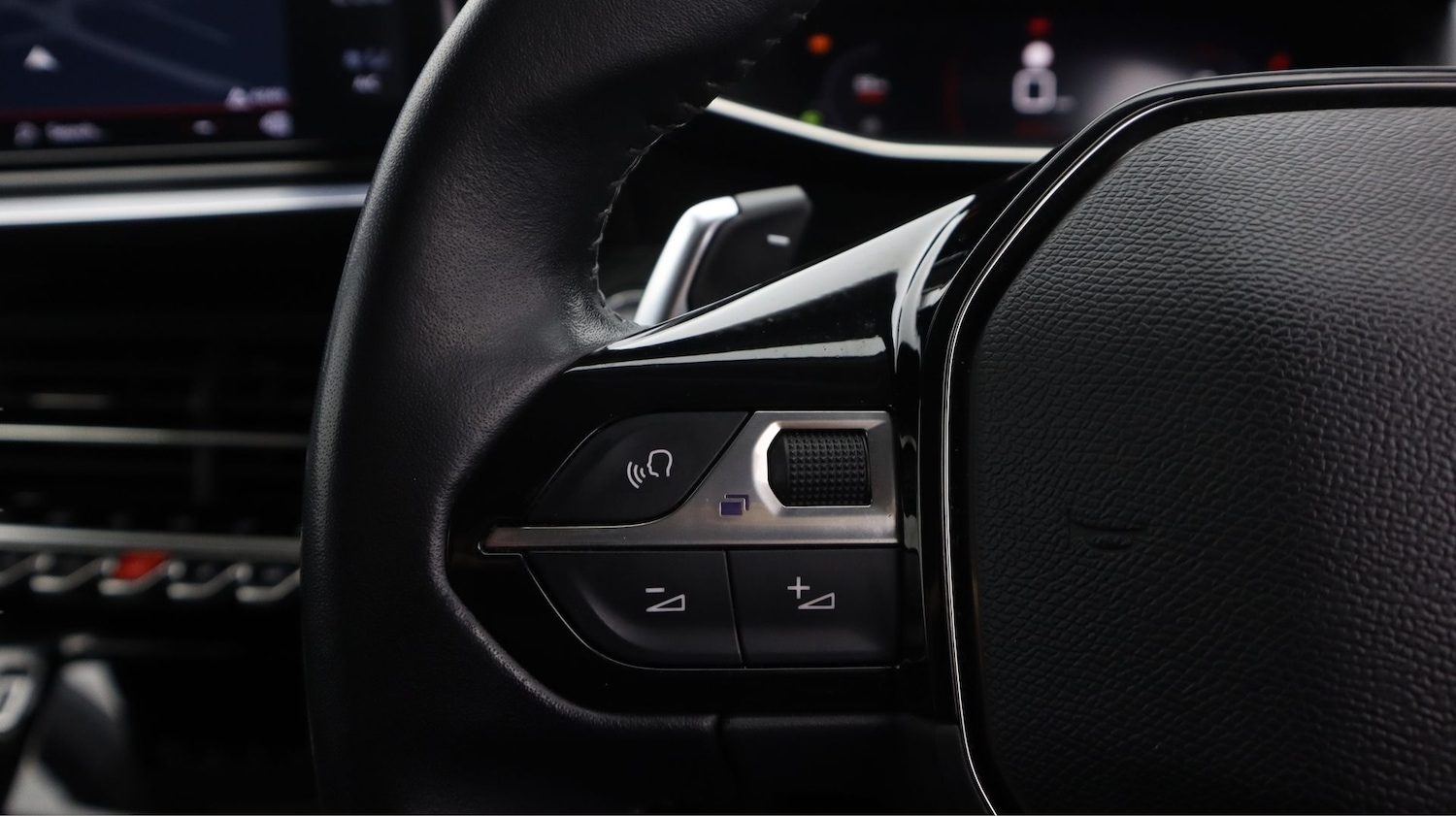 Used Peugeot 2008 2020 for sale - 77679849: Photo 20