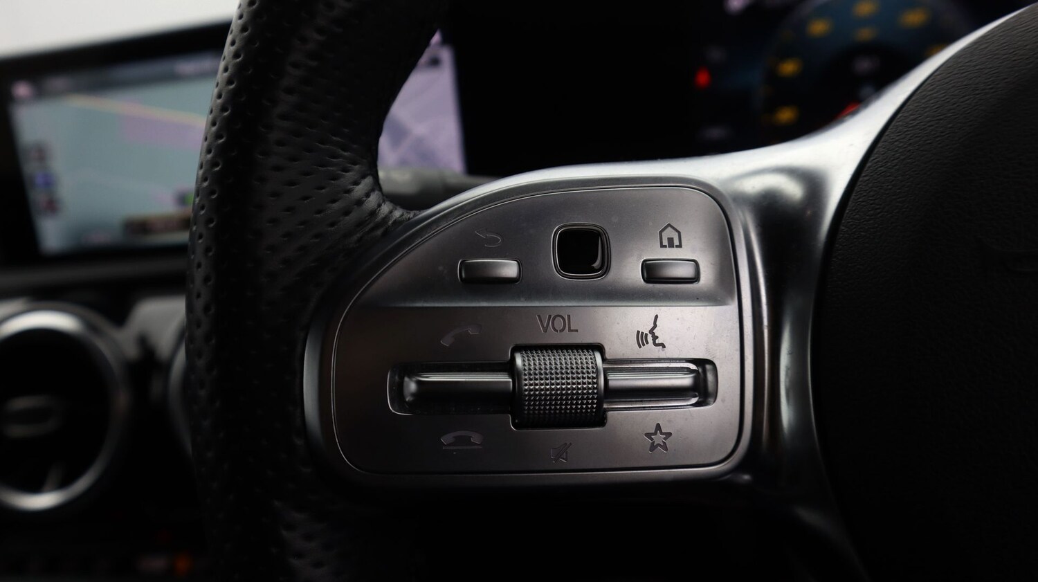 Used Mercedes-Benz CLA for sale - 77208133: Photo 24