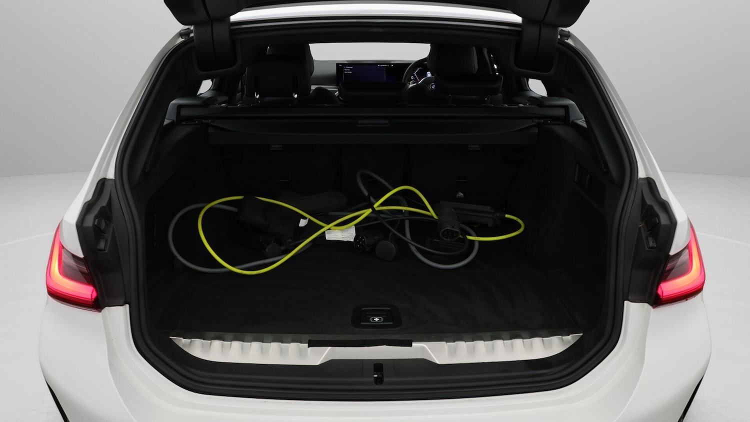 Used BMW 3 Series 2022 for sale - 75915922: Photo 18