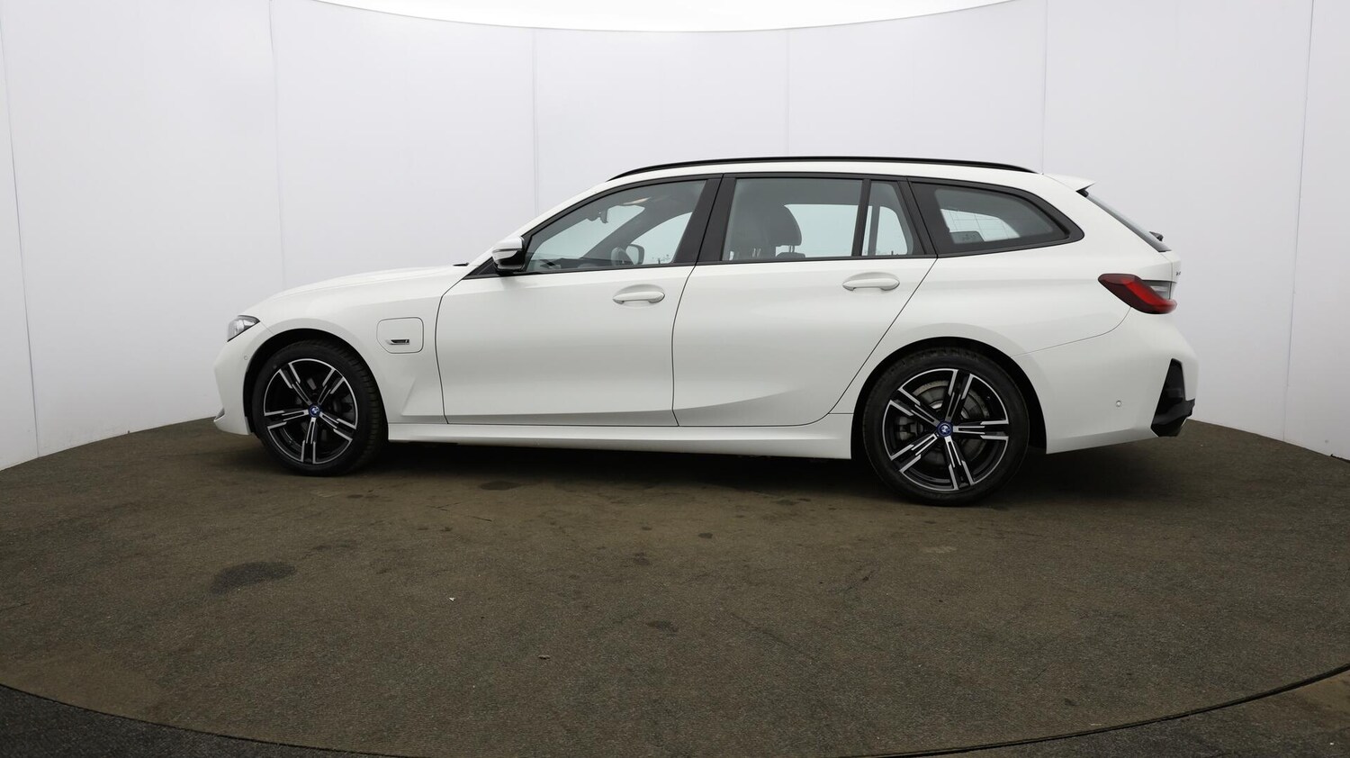 Used BMW 3 Series 2022 for sale - 75915922: Photo 43