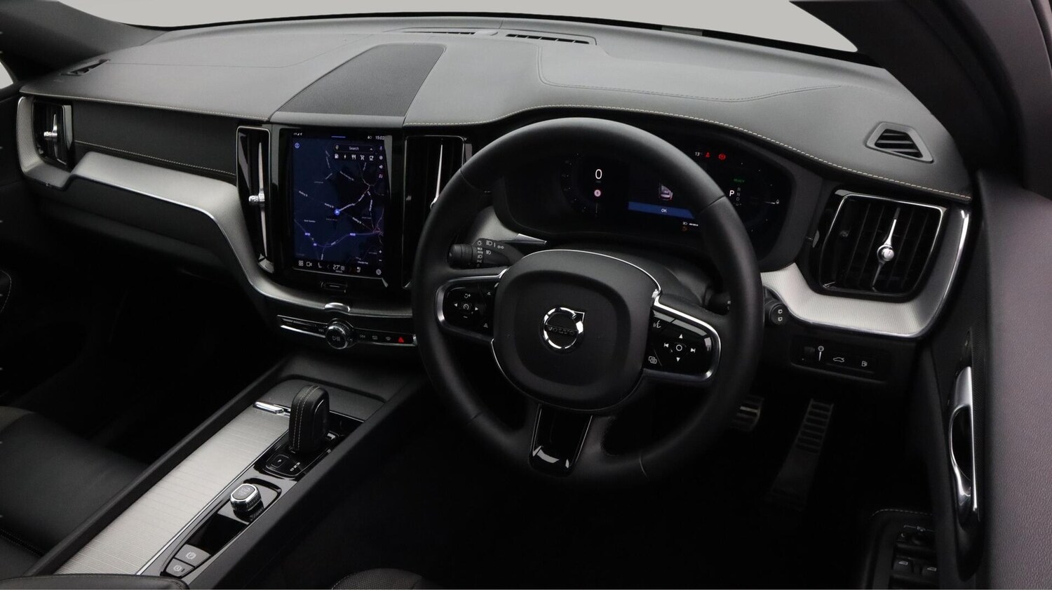 Used Volvo XC60 2022 for sale - 76742635: Photo 10