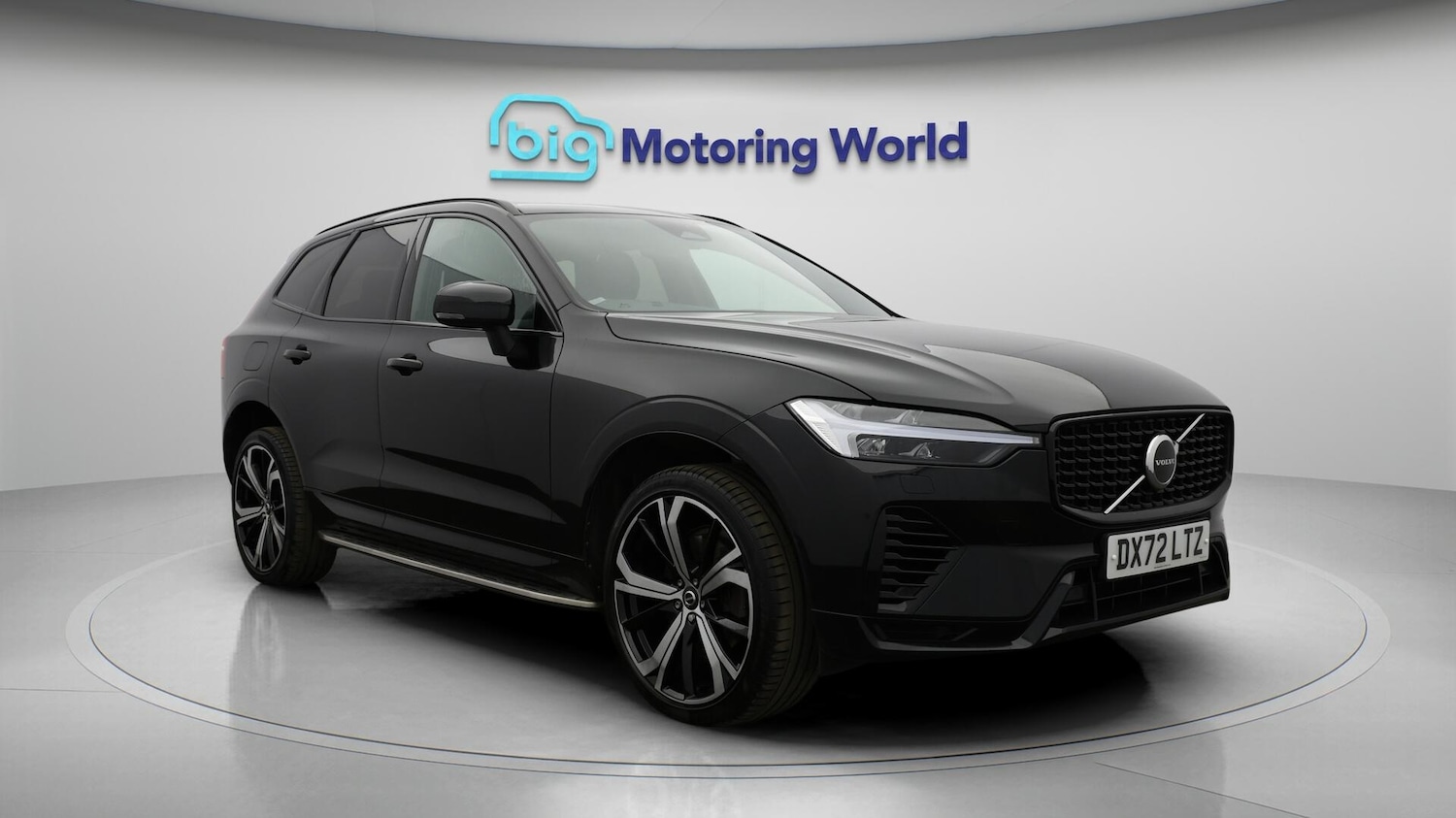 Used Volvo XC60 2022 for sale - 76742635: Photo 2