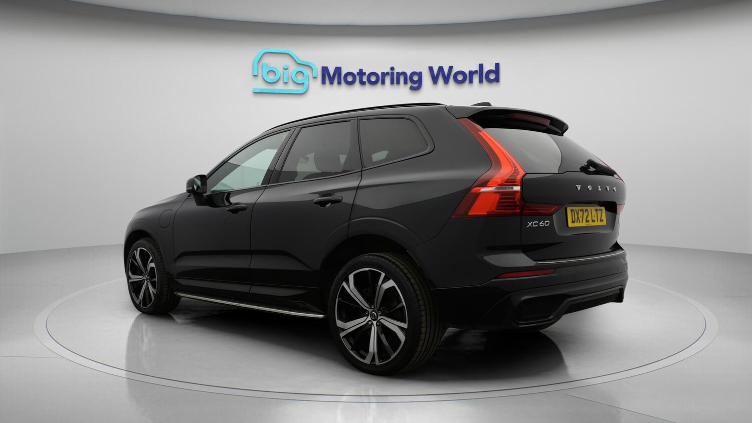 Used Volvo XC60 2022 for sale - 76742635: Photo 6