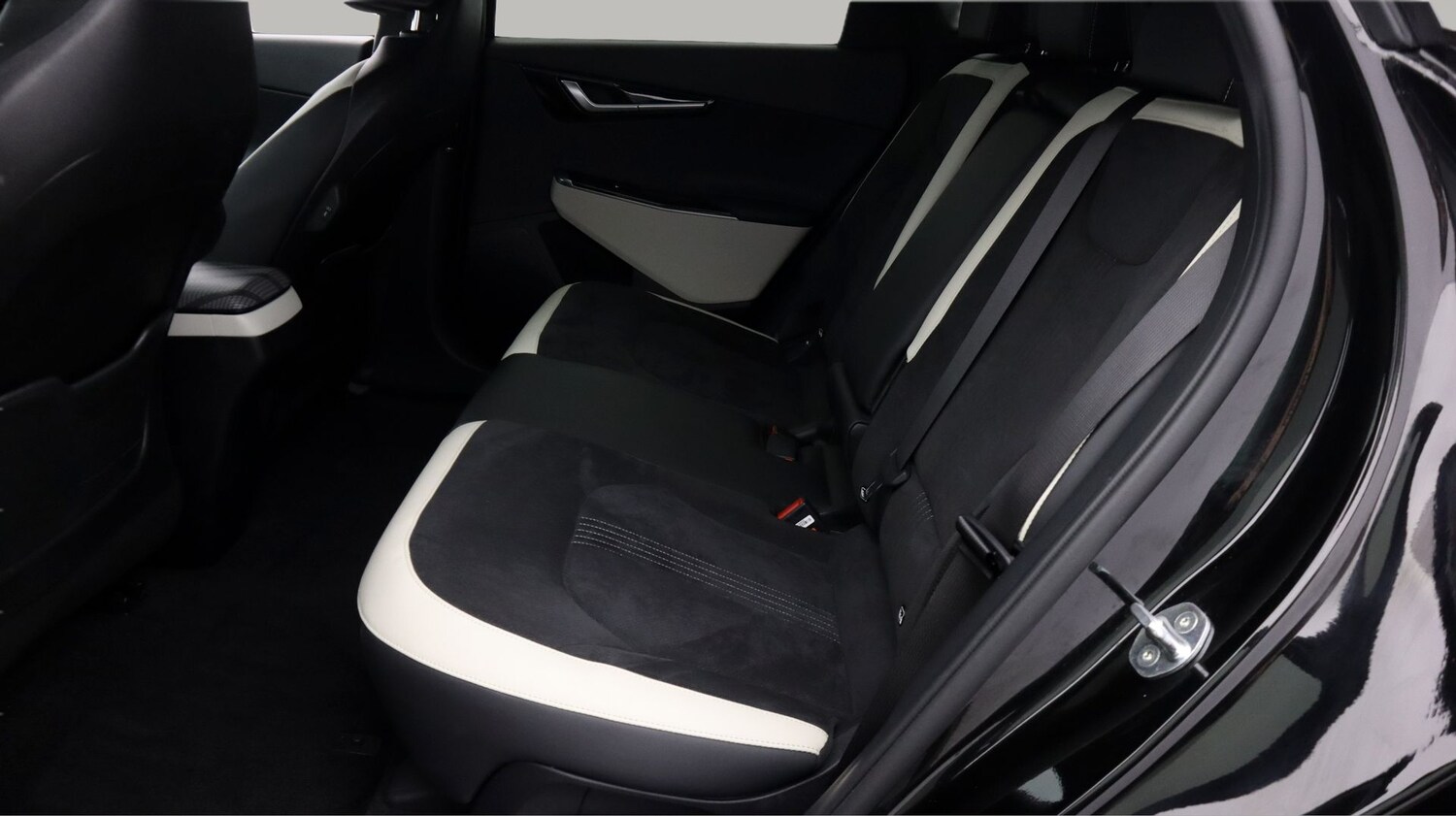 Used Kia EV6 2022 for sale - 77907757: Photo 14