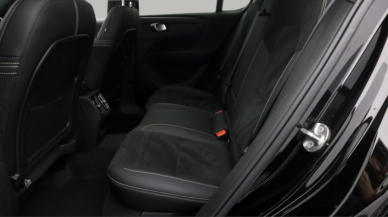 Used Volvo C40 2022 for sale - 77378998: Photo 16