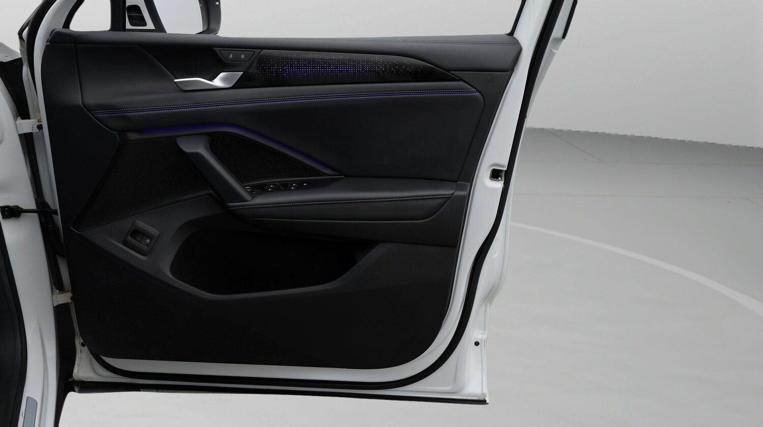 Used Volkswagen Tiguan for sale - 77364171: Photo 15