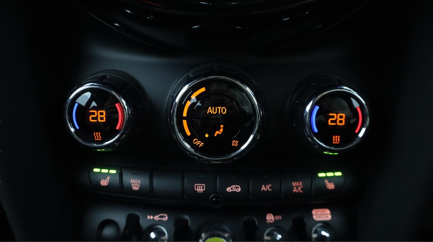 Used MINI Hatch 2022 for sale - 76702405: Photo 13