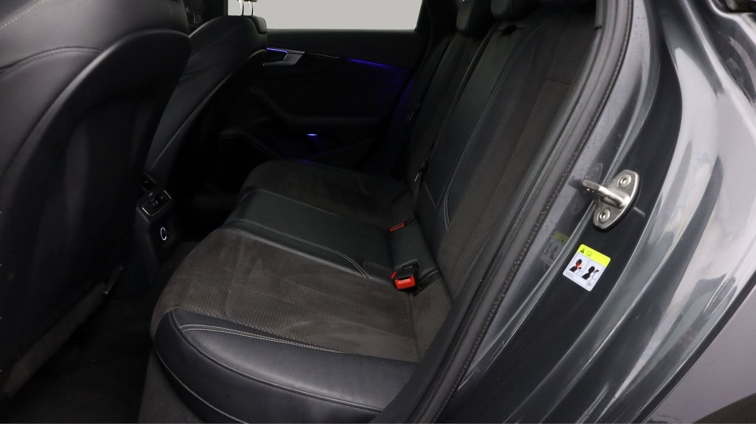 Used Audi A4 2018 for sale - 77181991: Photo 16