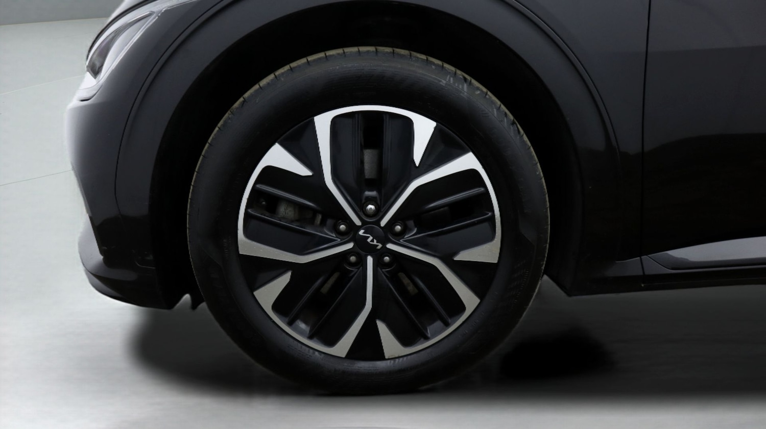 Used Kia EV6 2023 for sale - 77690935: Photo 18