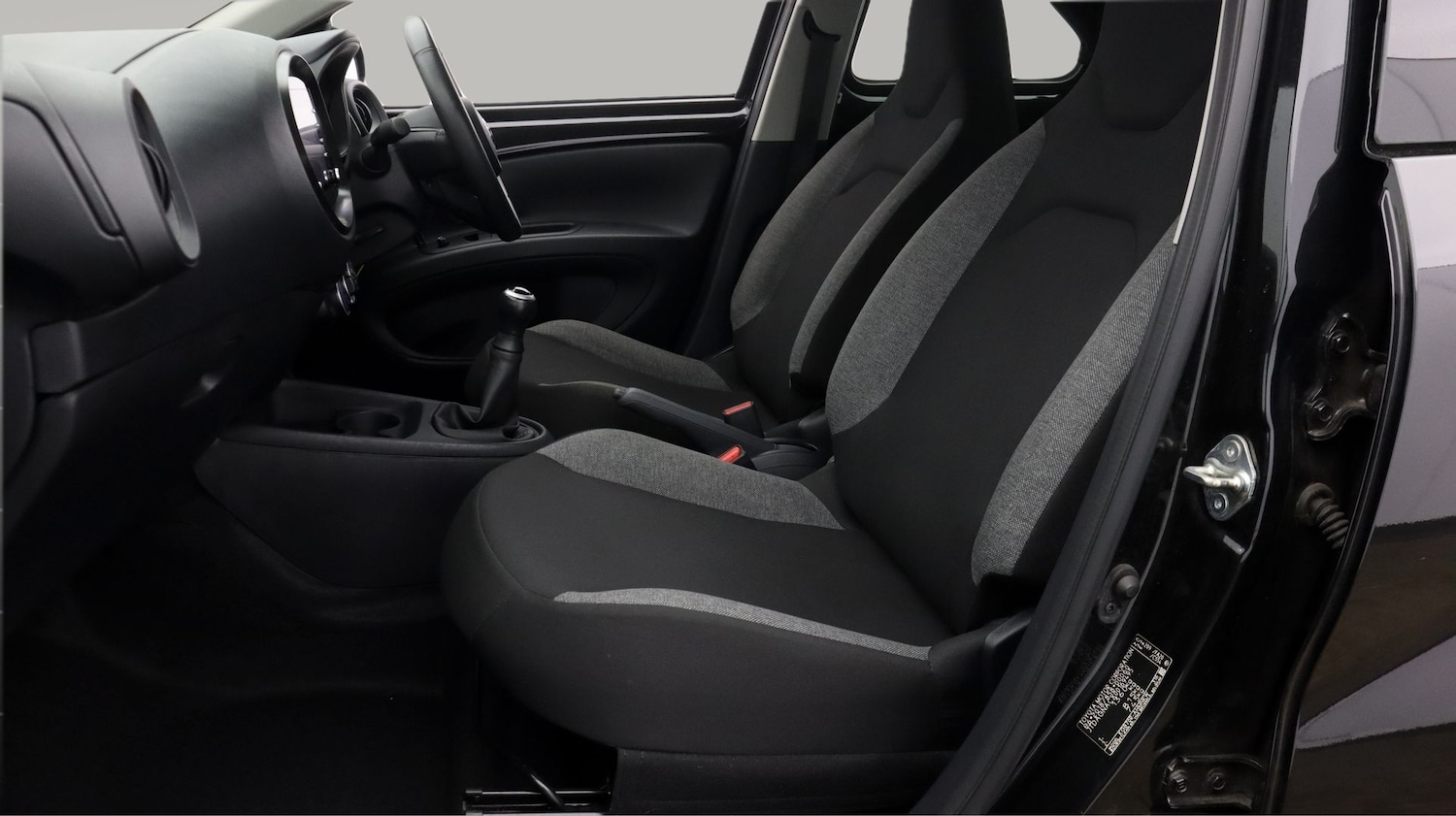 Used Toyota Aygo X 2024 for sale - 77643905: Photo 14