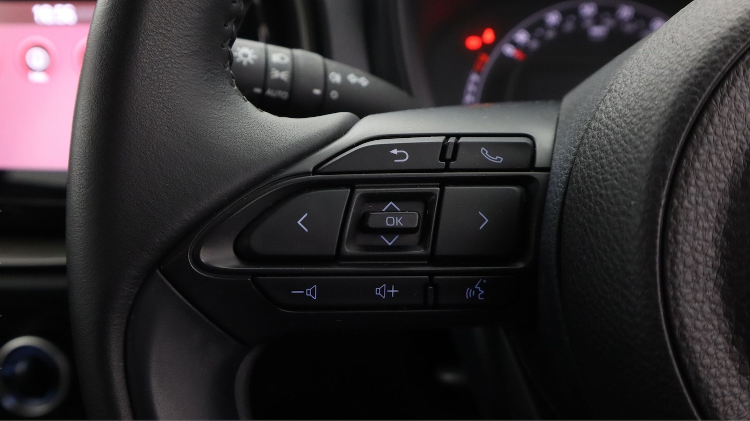 Used Toyota Aygo X 2024 for sale - 77643905: Photo 22