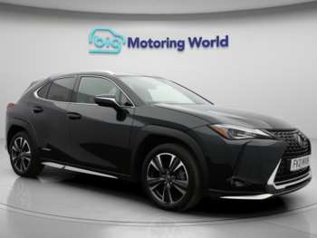 (21) - 2.0 250h SUV 5dr Petrol Hybrid E-CVT E-FOUR Euro 6 (s/s) (184 ps)