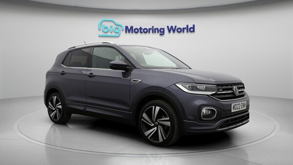 Used Volkswagen T-Cross 2022 for sale - 76306336: Photo 2