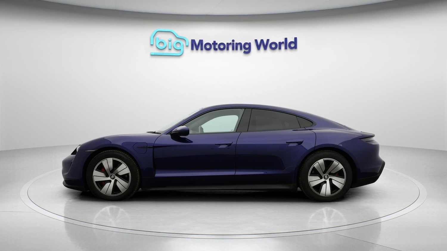 Used Porsche Taycan 2020 for sale - 77846353: Photo 4