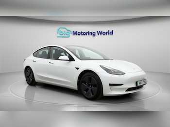 Used Tesla Model 3 2021 for sale - 76108744: Photo 2