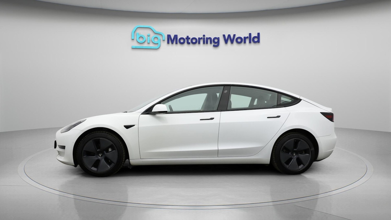 Used Tesla Model 3 2021 for sale - 76108744: Photo 5