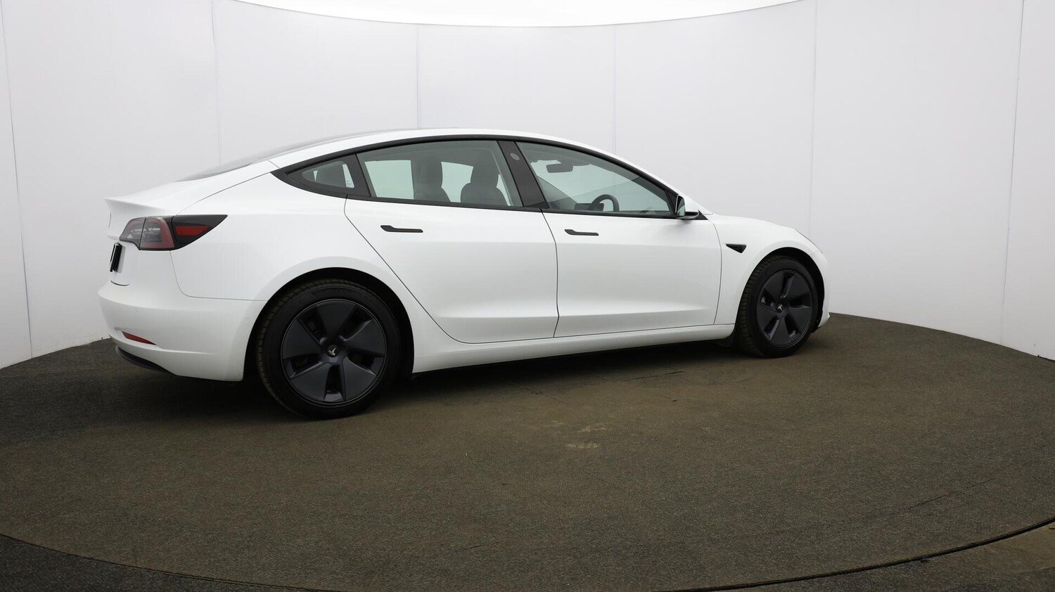 Used Tesla Model 3 2021 for sale - 76108744: Photo 59