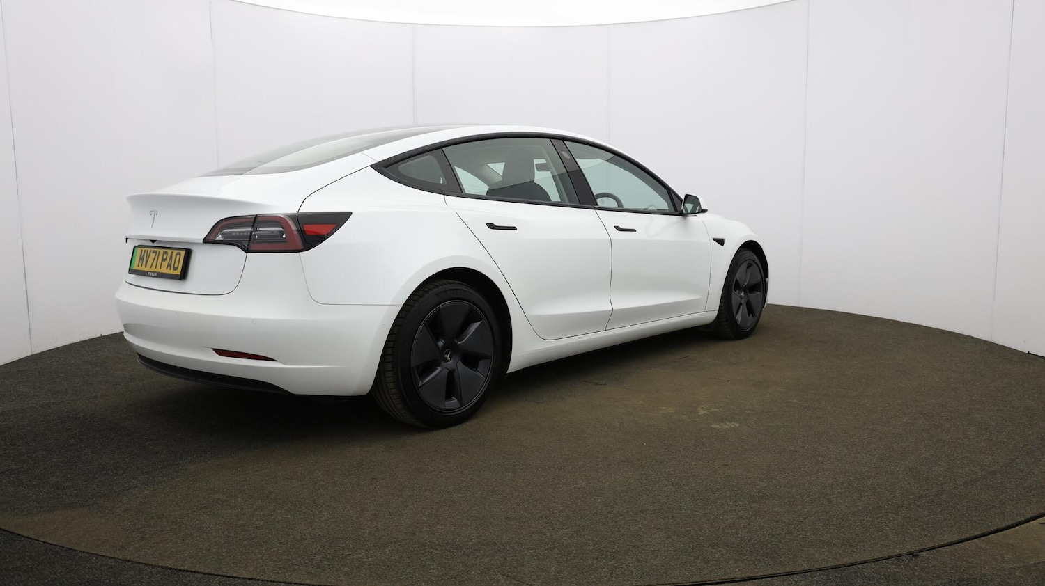 Used Tesla Model 3 2021 for sale - 76108744: Photo 61