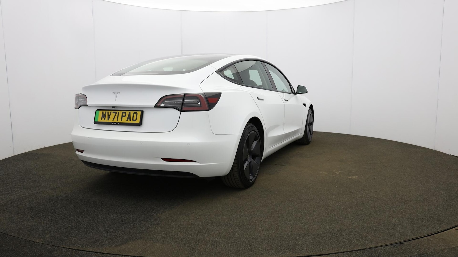 Used Tesla Model 3 2021 for sale - 76108744: Photo 63