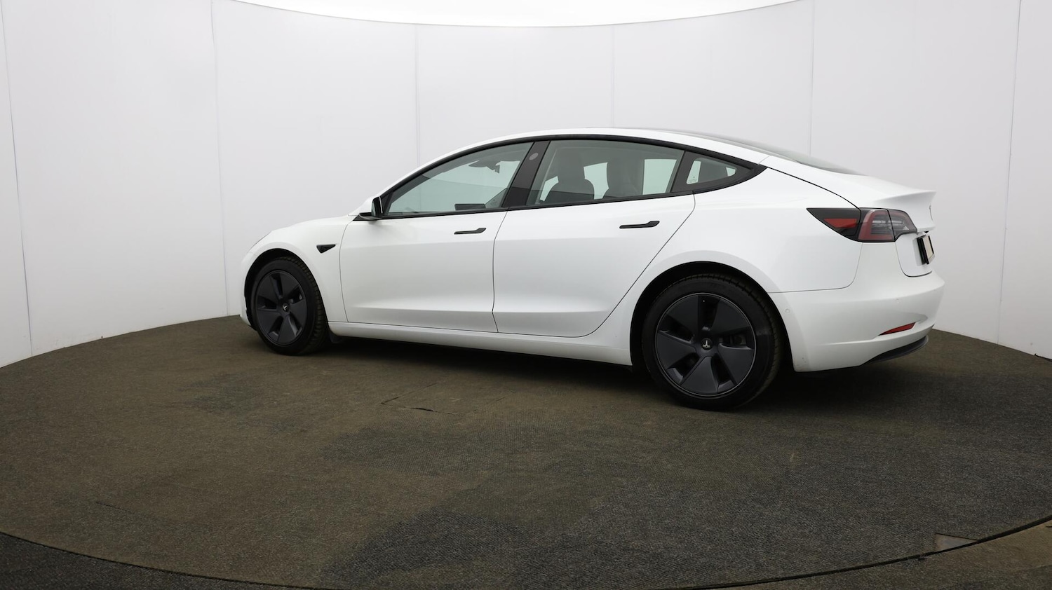 Used Tesla Model 3 2021 for sale - 76108744: Photo 69