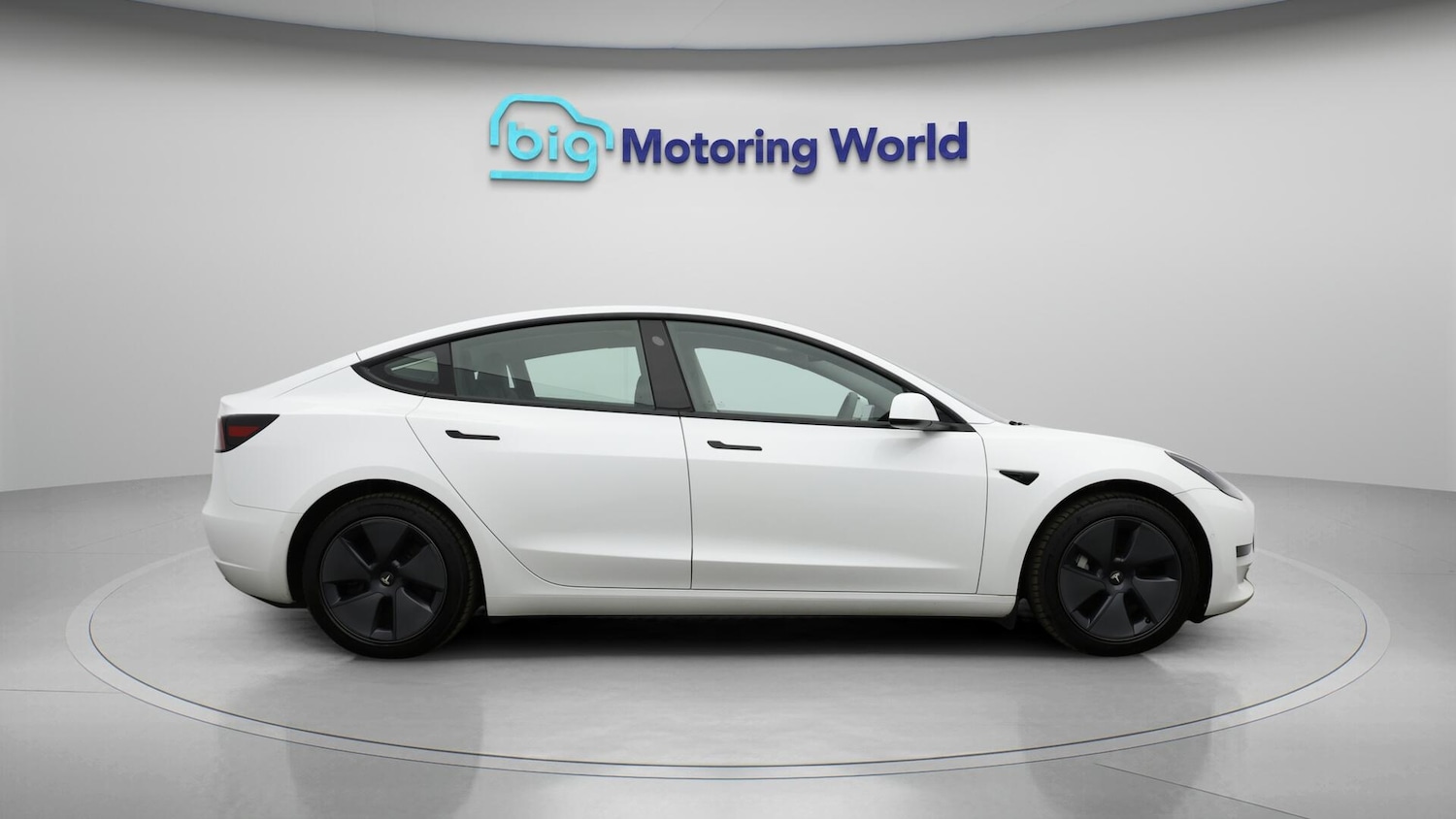 Used Tesla Model 3 2021 for sale - 76108744: Photo 9