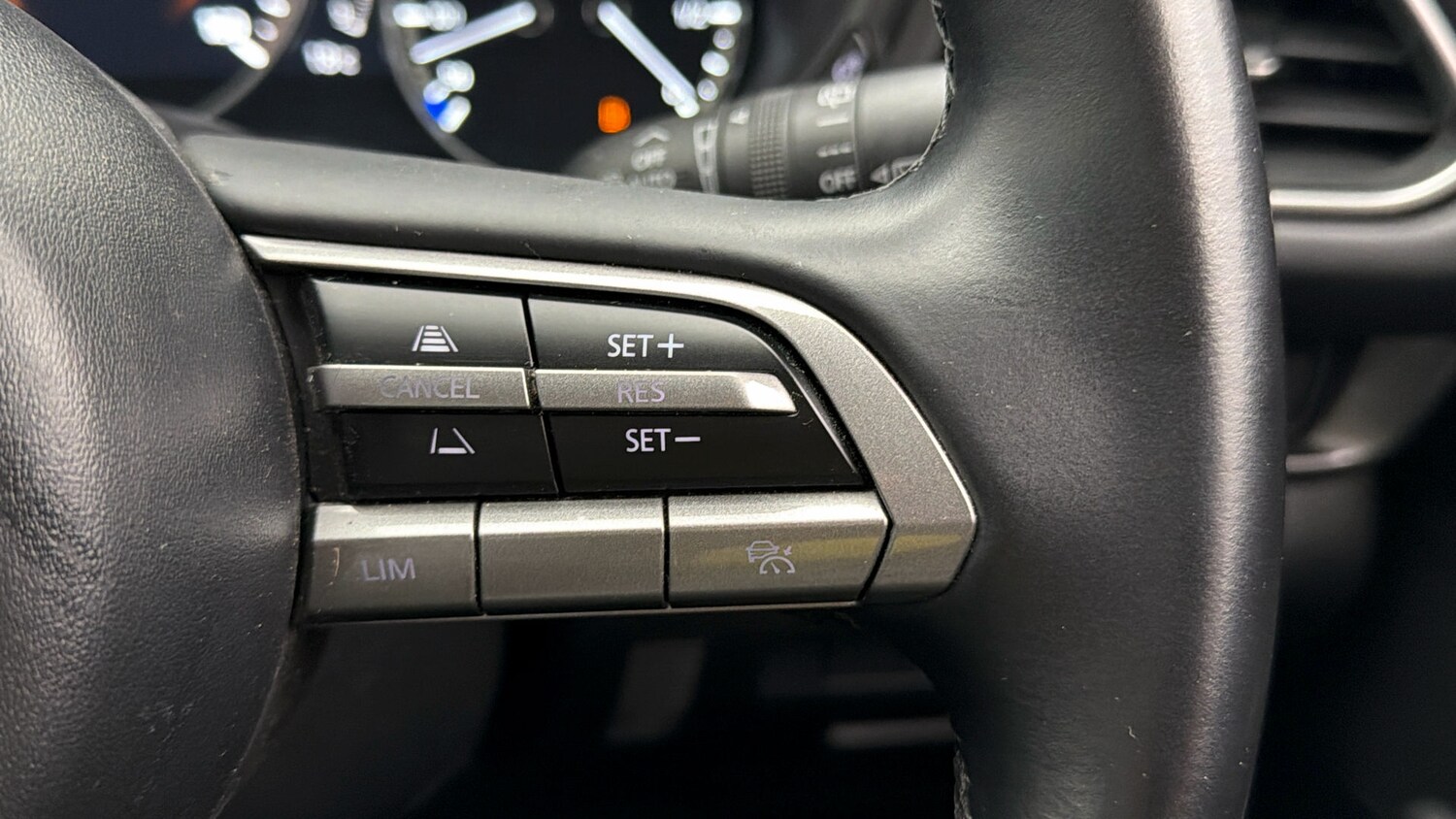 Used Mazda CX-30 2023 for sale - 78131496: Photo 24