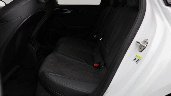 Used Audi A4 Avant 2021 for sale - 76269720: Photo 17