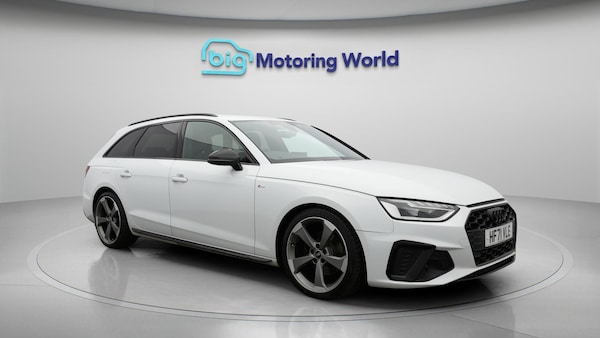 Used Audi A4 Avant 2021 for sale - 76269720: Photo 2