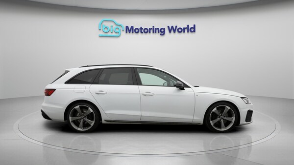 Used Audi A4 Avant 2021 for sale - 76269720: Photo 9