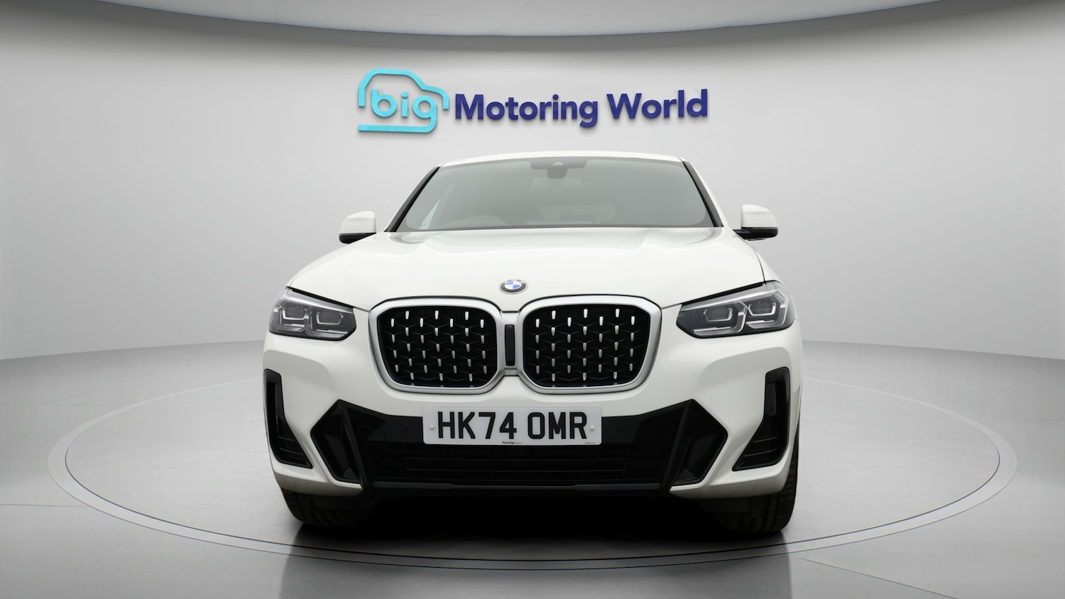 Used BMW X4 2024 for sale - 77570216: Photo 2