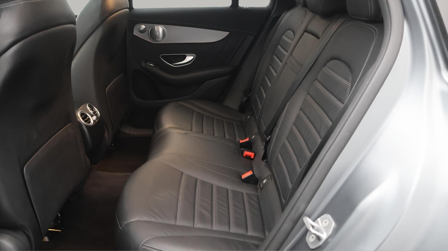 Used Mercedes-Benz EQC 2020 for sale - 76484817: Photo 17