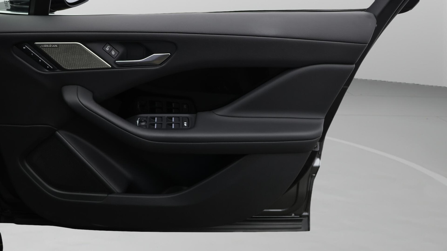 Used Jaguar I-Pace 2020 for sale - 76388132: Photo 16