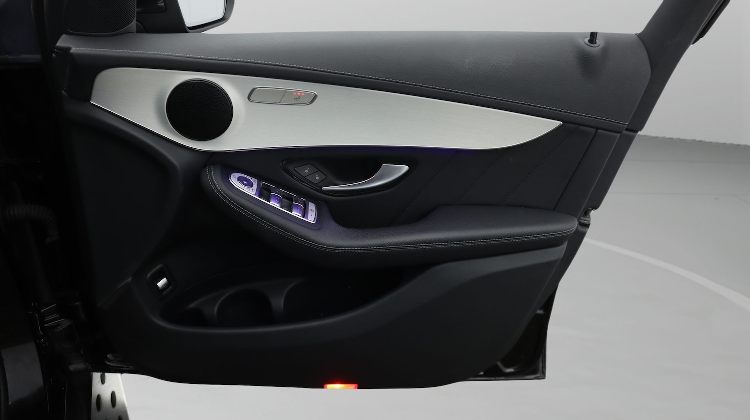 Used Mercedes-Benz GLC 2022 for sale - 77416865: Photo 15