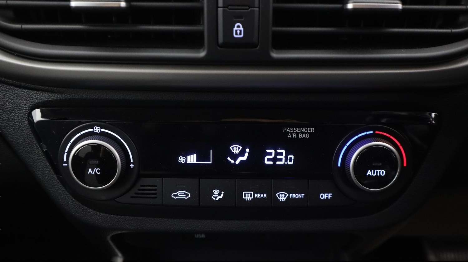 Used Hyundai i10 2021 for sale - 78014697: Photo 12