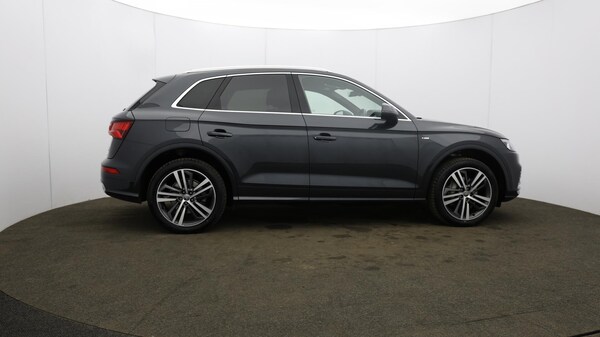 Used Audi Q5 2019 for sale - 75732414: Photo 57