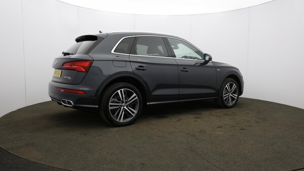 Used Audi Q5 2019 for sale - 75732414: Photo 61