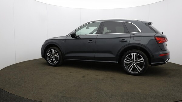 Used Audi Q5 2019 for sale - 75732414: Photo 71
