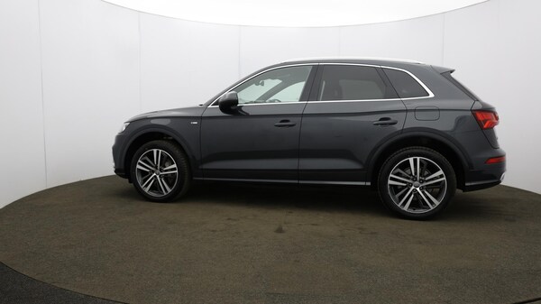 Used Audi Q5 2019 for sale - 75732414: Photo 72
