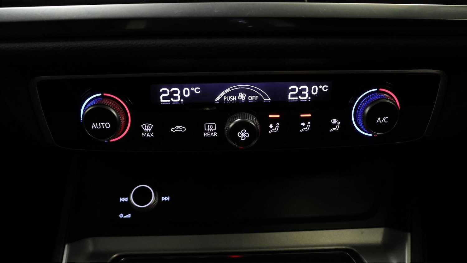 Used Audi Q3 2021 for sale - 76336063: Photo 13